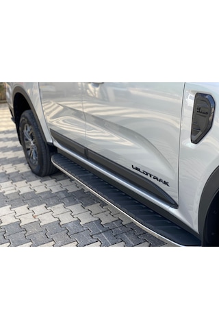 Safari Ford Ranger 2023 Sonrası Yan Kapı Kaplama