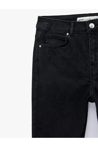 Koton Pamuklu Dar Kalıp Yüksek Bel Denim Kapri Pantolon Siyah 6sal40290md