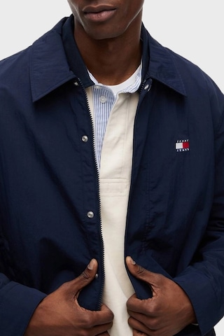 Tommy Jeans Klasik Yaka Çıtçıtlı Slim Fit Ceket Erkek Mont Dm0dm22733 C1g Lacivert