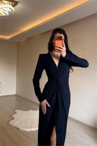 Neşeli Butik Kadın Mavi Bel Büzgü Detaylı Yırtmaçlı Midi Boy Abiye Elbise Nm027 Mavi