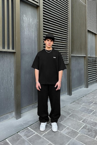 Flaw Nakışlı Oversize Tişört Siyah Siyah