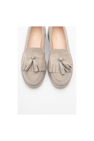 Milina Bej Süet Püsküllü Hakiki Deri Kadın Loafer Ayakkabı Bej Süet