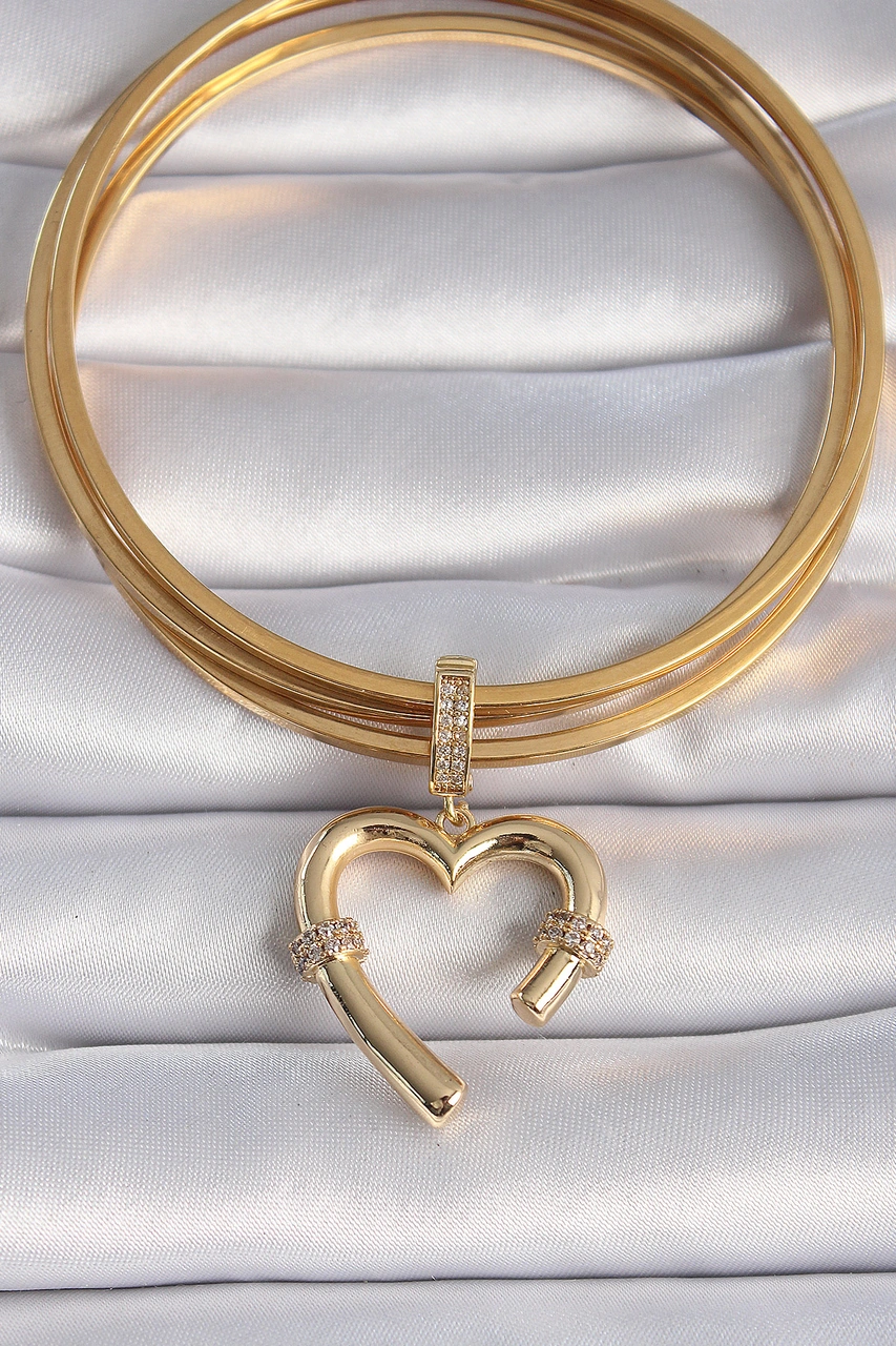 Nova Bazaar Pirinç Gold Renk Zirkon Taş Detaylı Kalp Figür Ajda Charm Altın