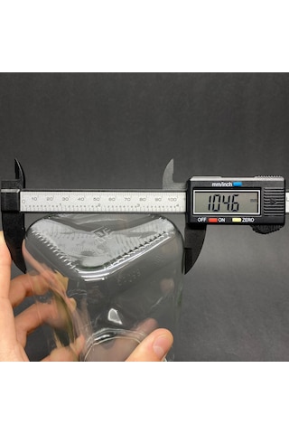 850 cc Kırımızı Metal Kapaklı Köşeli Cam Kavanoz