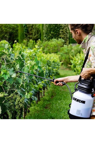 Worx WG829E 20V 2.0Ah Li-Ion Omuz Askılı Basınçlı Ilaçlama Pompası 5 L