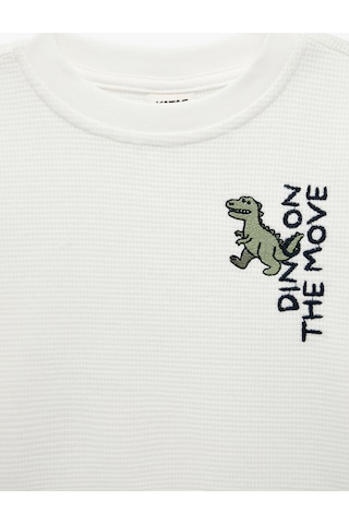 Koton Pamuklu Uzun Kollu Bisiklet Yaka Dinozor Nakışlı Oversize Tişört Ekru 7wmb10037tk