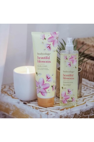 Bodycology Beautiful Blossoms Çiçeksi Kadın Vücut Spreyi 237 Ml