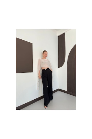 Verymoda Nakışlı Şifon Pelerin Bluz D3137 Krem Pudra