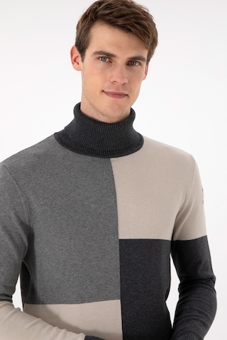 U.S. Polo Assn. Erkek Slim Fit Yarım Balıkçı Yaka Koyu Yeşil Kazak 50297057-VR049