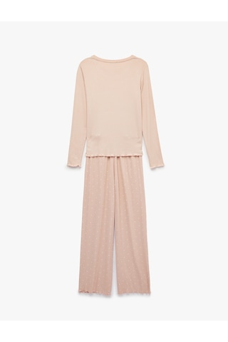 Koton Viskon Kumaş Rahat Kalıp Uzun Kollu Bisiklet Yaka Puantiyeli Pijama Takımı Pembe Desenli 7wlk40052mk