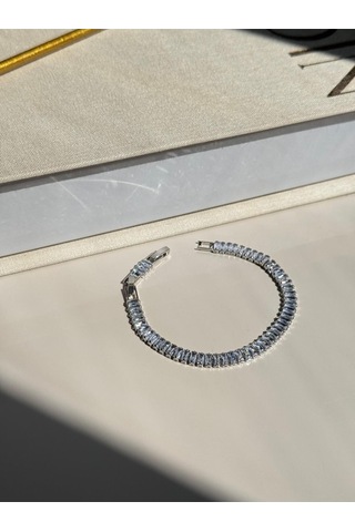 Baget Taşlı Gümüş Renk Çelik Tennis Bileklik Işıltılı Ve Şık Kadın Takı Gümüş