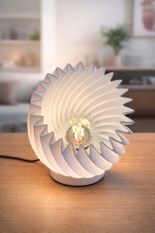 Modern Dekoratif Masa Lambası Spiral Tasarım Abajur Sert Plastik Gövde Gece Lambası
