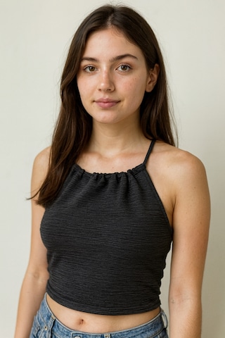 Elmoda Günlük Kullanıma Uygun Esnek Dokulu Askılı Crop Top Siyah Siyah