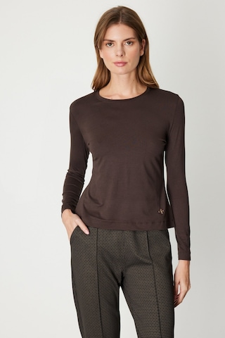 On Kadın Metal Aksesuarlı Sıfır Yaka Basic Bluz 61303 Kahverengi Kahverengi