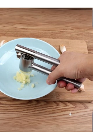 Paslanmaz Çelik Sarımsak Ezici Pratik Ve Dayanıklı Lüks Sarımsak Ezeceği, Ergonomik Mutfak Aparatı