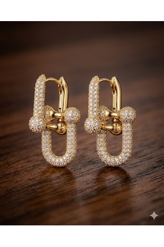 Kadın Full Taşlı Gold Renk Birbirine Geçmeli Çelik Küpe