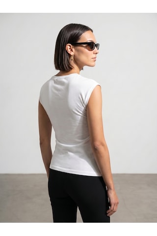 Dilvin 32724 %100 Pamuk Bağlama Detaylı T-shirt-beyaz