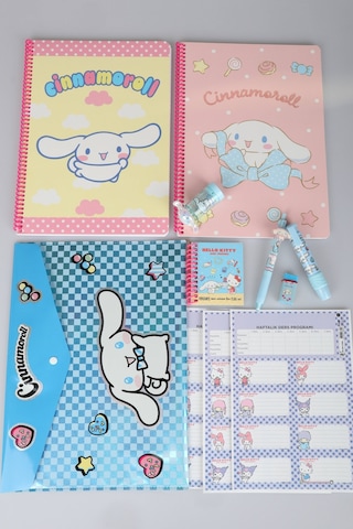 Sweet Bow Collection Lisanslı Cinnamoroll Stickerlı 2 Adet A4 Defter,çıtçıt Dosya,uçlu Kalem Seti Diğer