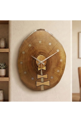 Tomur Ahşap Duvar Saati - %100 El Yapımı - Ceviz Ağacı - 31x39x3.5 Kahverengi