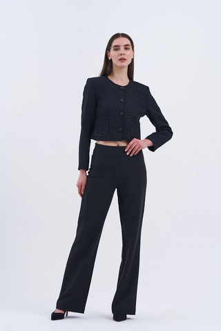 Trend Kadın Şıklığın En Modern Hâli İle Tanışın Yeni İkili Takım Siyah