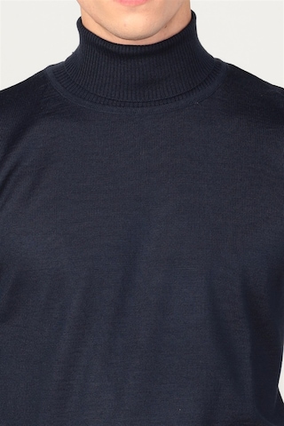 Tudors Slim Fit Dar Kesim Tam Boğazlı Yaka Düz Yün Erkek Kazak-23917 Lacivert