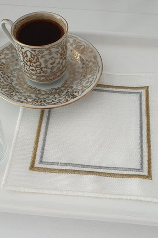 Çerçeve Nakışlı Keten Kare Bardak Altlığı Seti 6 Lı Çok Renkli