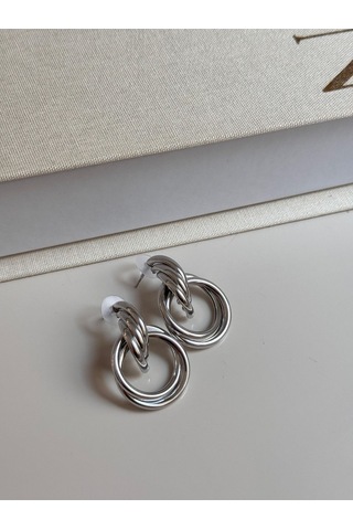 Çift Halka Formlu Gümüş Renk Çelik Küpe Minimal Ve Modern Tasarım Gümüş