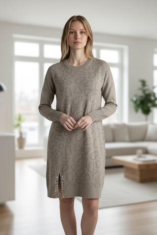 Kadın Önü Desenli Etek Yan Ucu Boncuklu Düşük Kol Tunik Krem