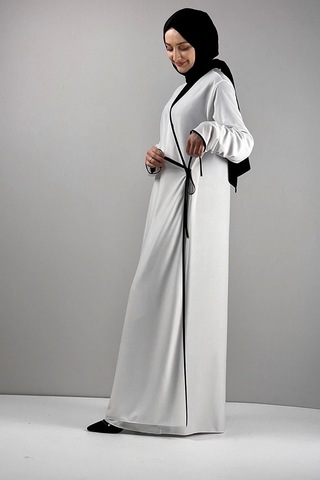 Moda Çizgi Namaz Elbisesi Beyaz