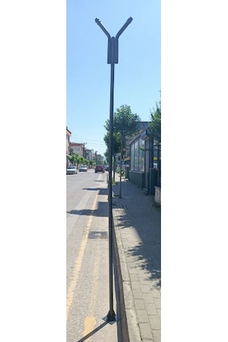 İnter Aydınlatma Direği 3 Metre Çift Konsollu Dış Mekan Solar Aydınlatma Direği