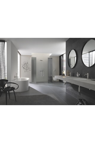 Grohe Essence 23589AL1 S Boyut Lavabo Bataryası Siyah