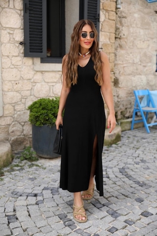 Kadın Kalın Askılı V Yaka Yırtmaç Detay Viskon Elbise Siyah