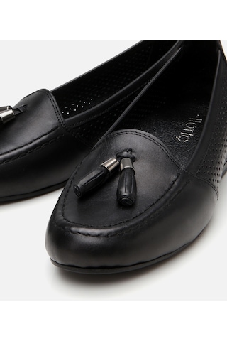 Hotiç Kadın Deri Siyah Püsküllü Dolgu Topuklu Ayakkabı 01ayh309750a100 Siyah