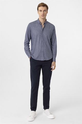 Süvari Lacivert Slim Fit Armürlü Düğmeli Yaka Gömlek-34584 Lacivert