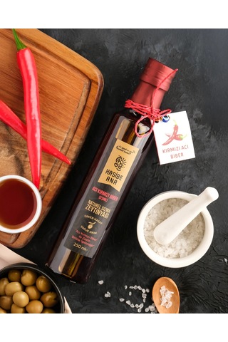 Körfez Acılısı Acı Kırmızı Biber Çeşnili Sızma Zeytinyağı - 250 Ml