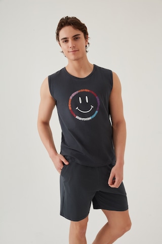 Erkek Pamuklu Sıfır Kollu Baskı Detaylı Şortlu Pijama Takımı Ke30915 Füme