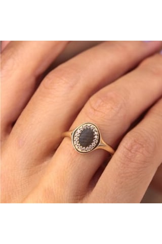 Şövalye Altın Yüzük - 14 Ayar Altın Mühür Şövalye 0.30 Karat Swarovski Taşlı Kadın Yüzük - Hediyelik Sarı Altın