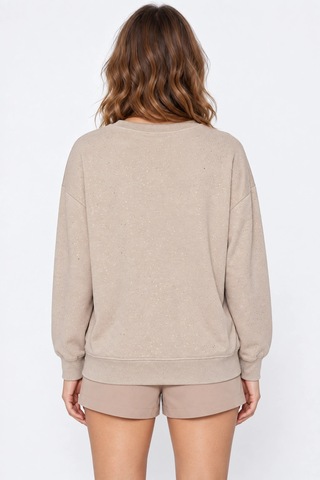 Mevese Yaldız Baskılı Zincirli Ve Fularlı Kadın Oversize Modal Sweatshirt - Bej