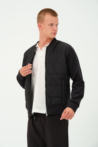 Rich Erkek Siyah Oversize Rüzgar Geçirmez Kışlık Şişme Mont Ceket Çok Renkli