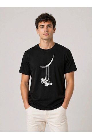 Wear Vexel Erkek Astronot Ay Temalı Tişört Kısa Kol Yazlık Bisiklet Yaka T-shirt - Siyah Çok Renkli