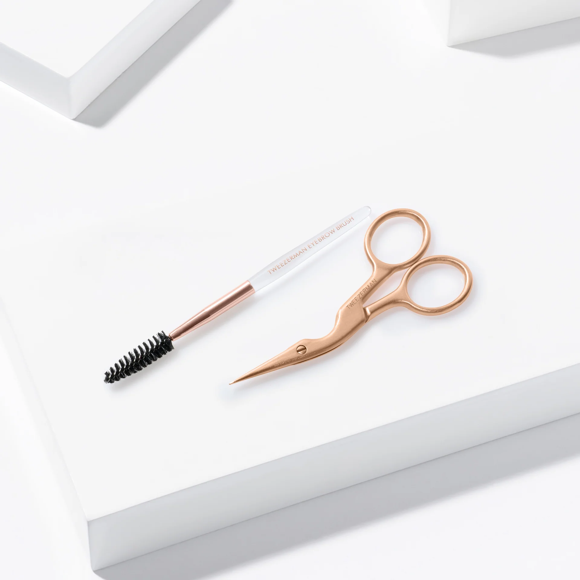 Tweezerman Brow Scissors & Brush Rose Gold - Rose Gold Kaş Makası Ve Fırçası 002 Rose Gold