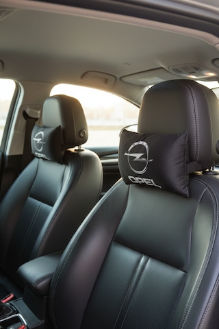 Opel Logolu Dijital Baskılı Siyah Araç Boyun Yastığı & Kırmızı Oto Ayna Askısı 2 Li Set Siyah Kırmızı