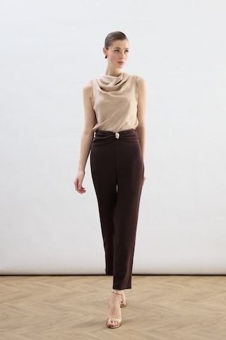 Sateen Bel Aksesuarlı Pantolon - Kahve-136829 Kahve