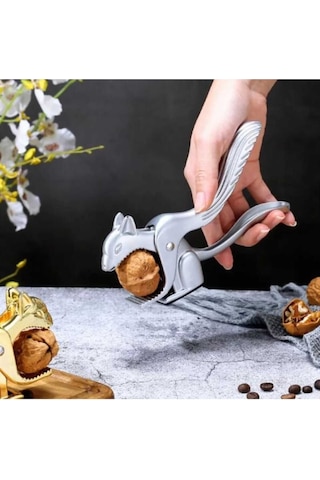 Reis Home Pratik Sincap Şekilli Lüks Metal Badem Ceviz Ve Fındık Kıracağı Sincap Fındık Ceviz