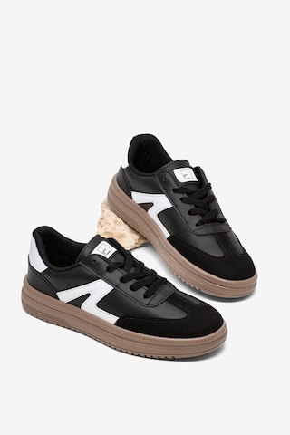 Tonny Black Rahat Kalıp Kauçuk Taban Bağcıklı Sneaker Kadın Siyah Beyaz Sneaker Tbtyldz005