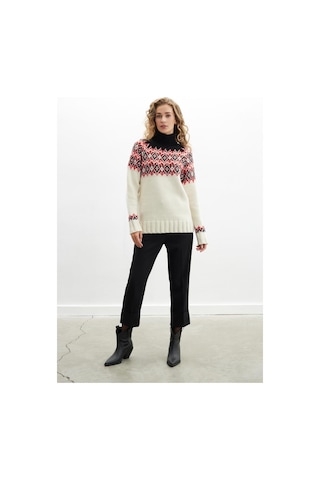 Styleboom X Peraluna Cotswald Faır Isle Pullover Balıkçı Yaka Baklava Desen Kazak Kadın Triko Kazak - Ekru Multi-ekru Ekru