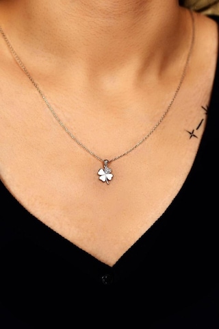 Roza Silver Zirkon Taşlı Rodyum Dört Yapraklı Yonca Gümüş Kolye