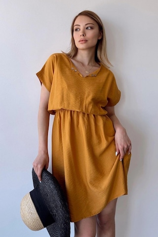 Kadın Hardal Kısa Kol, Kalp Yaka, Dokulu Desen, Bele Oturan, Aerobin Lastikli Bel Midi Elbise Hardal