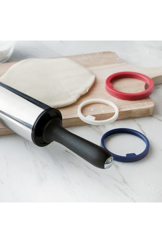 Qingmipy 11 İnç Paslanmaz Çelik Yapışmaz Hamur Açma Oklavası, 3 Ayarlı Kalınlık Seçeneği İle Pizza Ve Ekmek İçin Pratik Çözüm Çok Renkli