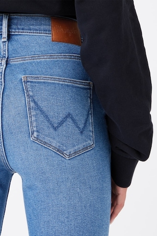 Wrangler High Rise Skinny Fit Denim Esnek Yüksek Bel Jean Kot Pantolon W27H4741G Açık Mavi